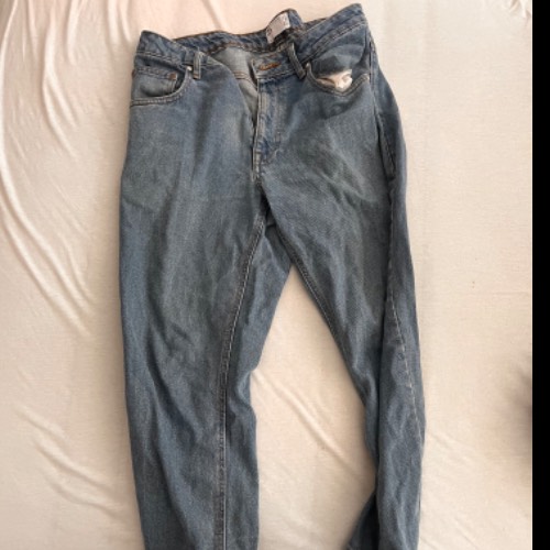 Blaue Jeans ASOS W31 L30, zu finden am Stand 26 bei Dein Kleiderbügel