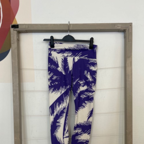 H&M leggins lila Gr.S, zu finden am Stand 183 bei Dein Kleiderbügel